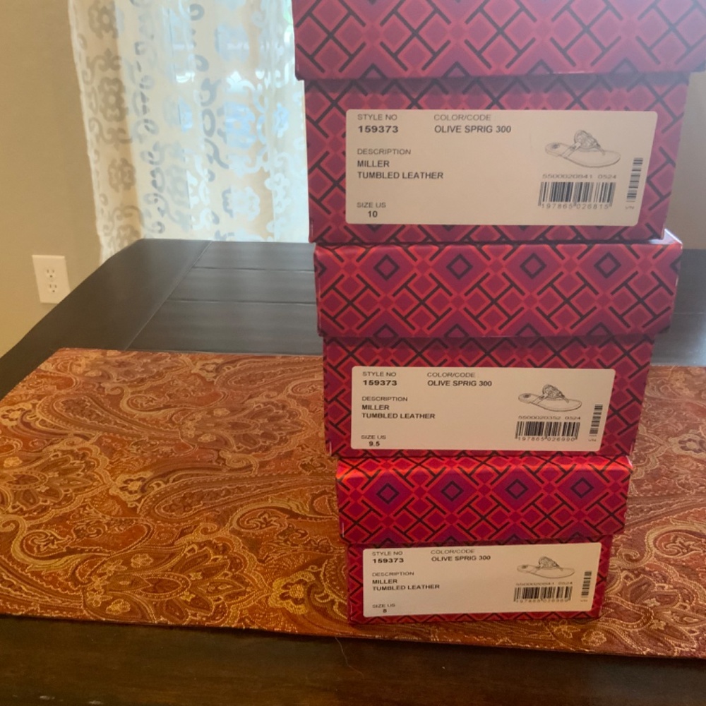 Tory Burch Tumbled  Miller  Sandal in olive sprig, BNIB, MSRP$198 A must have - Picture 4 of 4